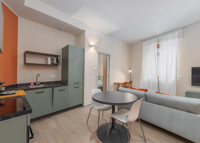 Cozy Navigli Apartment