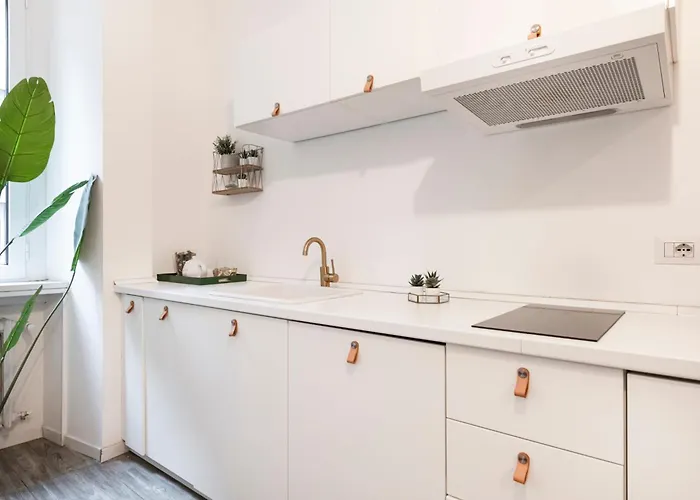 Easylife - - Tunisia 36 - Porta Venezia Milan