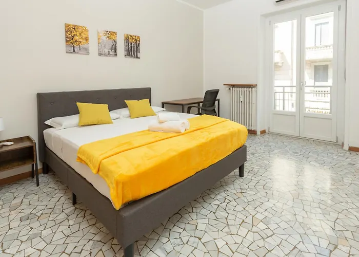 Appartamento Artstay Porta Romana Apt, Parking, Centre *