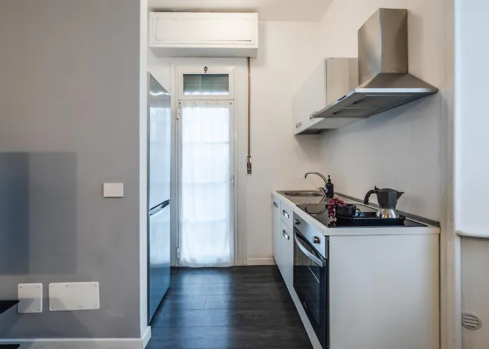 The Bau-haus - Station Area