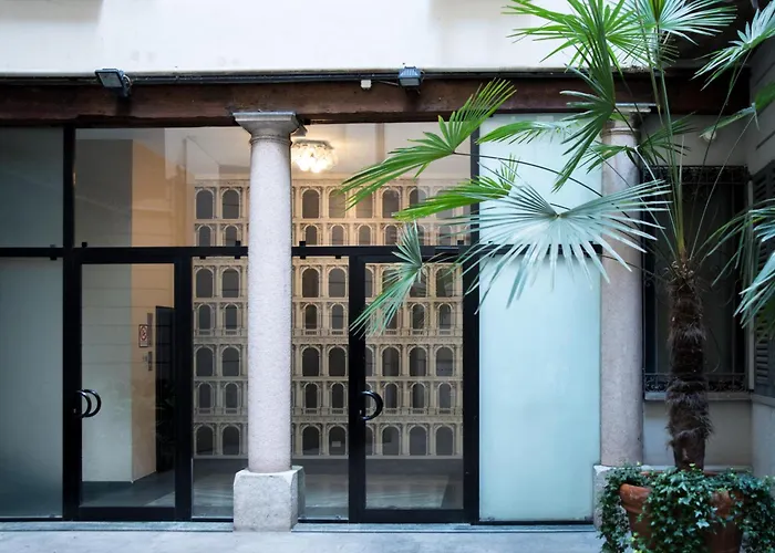 Artstay - Duomo, Spiga, Near Metro M1 * Milánó