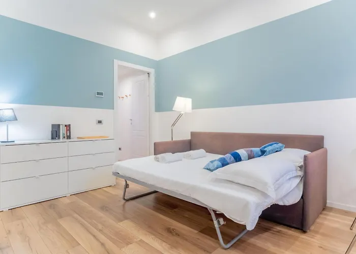 Daire Moda Porta Romana M3 Lodi Tibb Self-check-in *