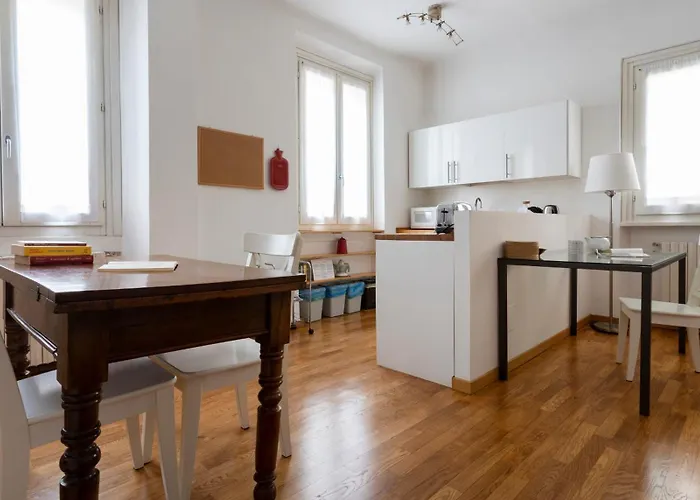 Appartamento Italianway Easy - Volta 20 *