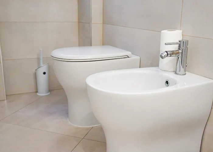 Easy Italy Balcony Grand Milão