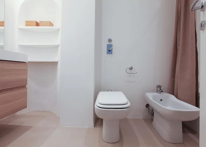 Hacca Collection - Brera & Fashion District - Bright 2br Апартаменты *