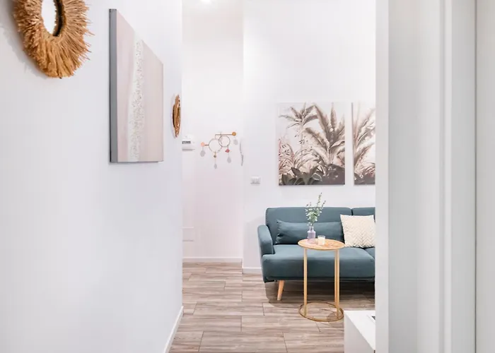 Easylife - - Tunisia 36 - Porta Venezia Apartment *