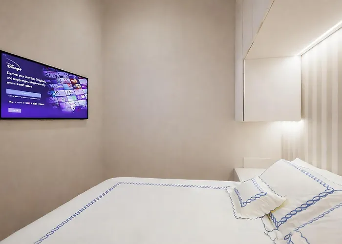 Marcora 6r Luxury Living In Brera - 15min Walk To Duomo דירה