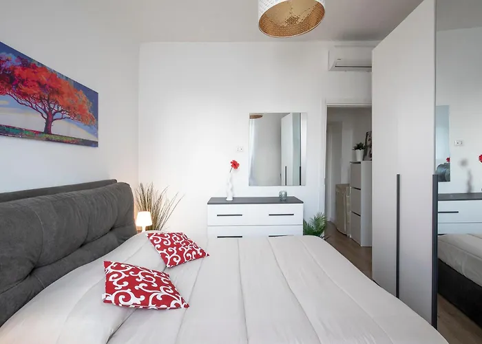 Διαμέρισμα Only 10 Min To Duomo, Free Private Parking Easy Living *