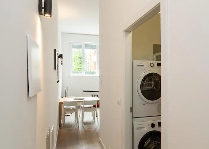 Joivy Solari Tolstoj Apartment *