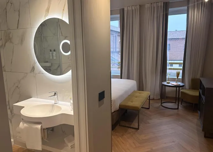 Western Madison Szálloda 4*