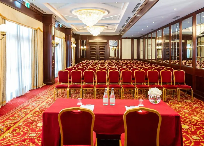 Otel Leonardo Center Milano