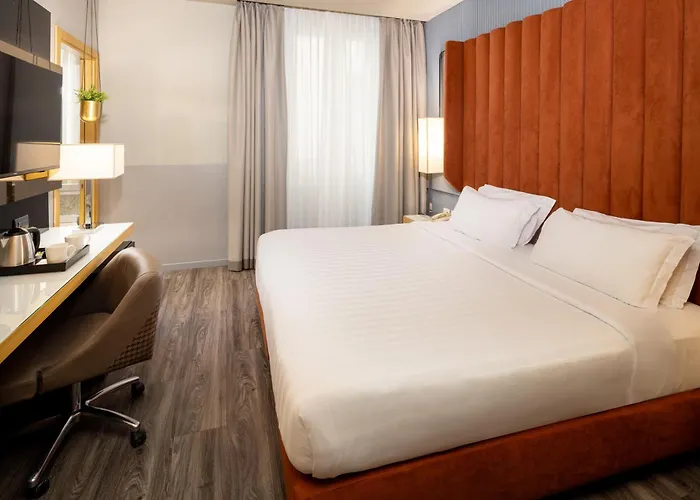 Garibaldi Station By Ihg Otel