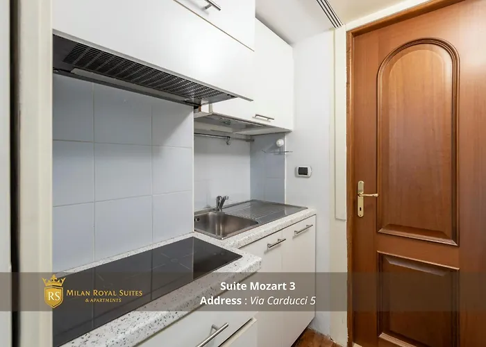 Apartment Royal - Centro Cadorna
