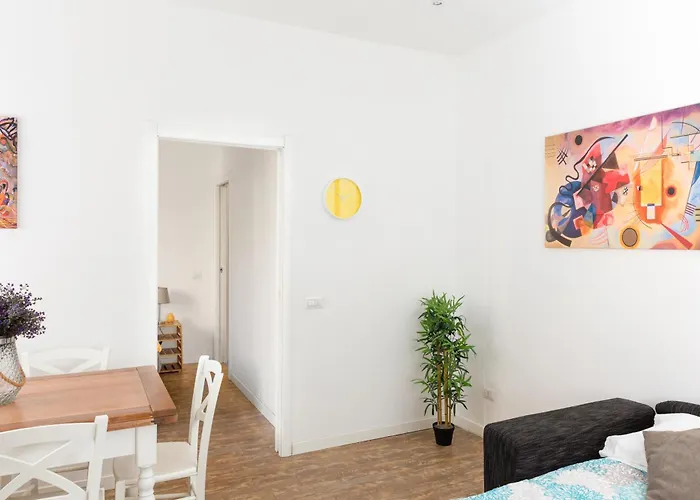 Appartamento Artstay Exclusive Near Train Metro, Parking