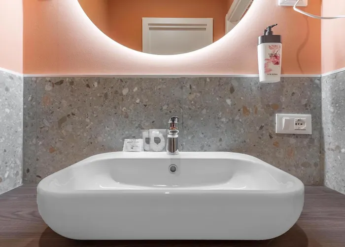 호텔 Casa Da Torriani Foresteria Lombarda *