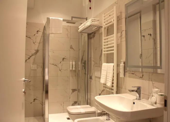 Homa Certosa District Mediolan