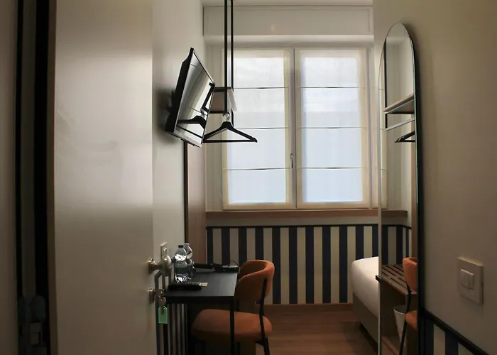 Homa Certosa District Hotel 2*