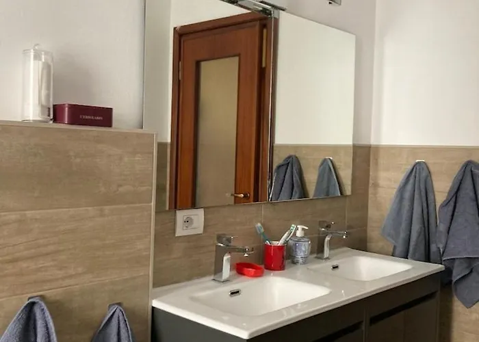 Δωμάτια σε οικογενειακή κατοικία Stanza Privata M1 Sg A 15 Min Dal Duomo