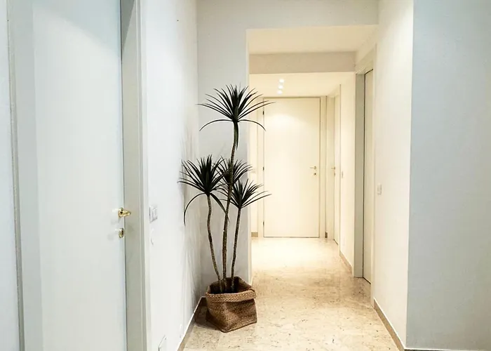 Solari Design District- 4 Mega Siute 度假居