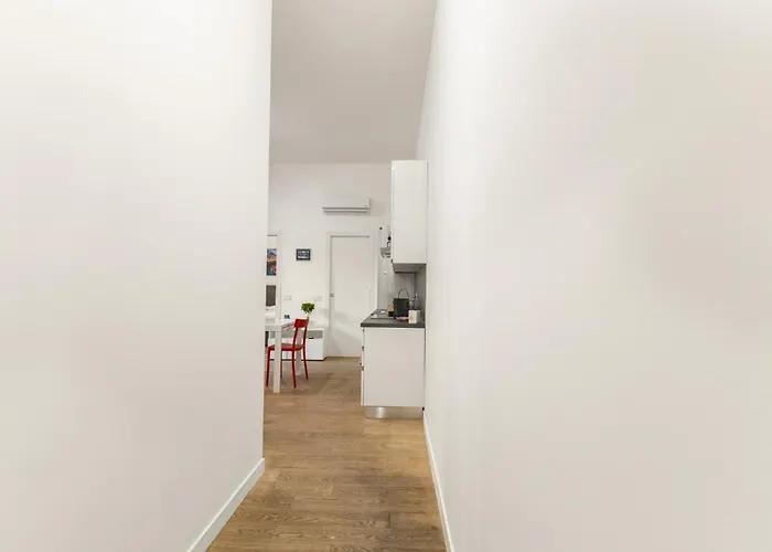 Ginny - San Siro Holiday home *