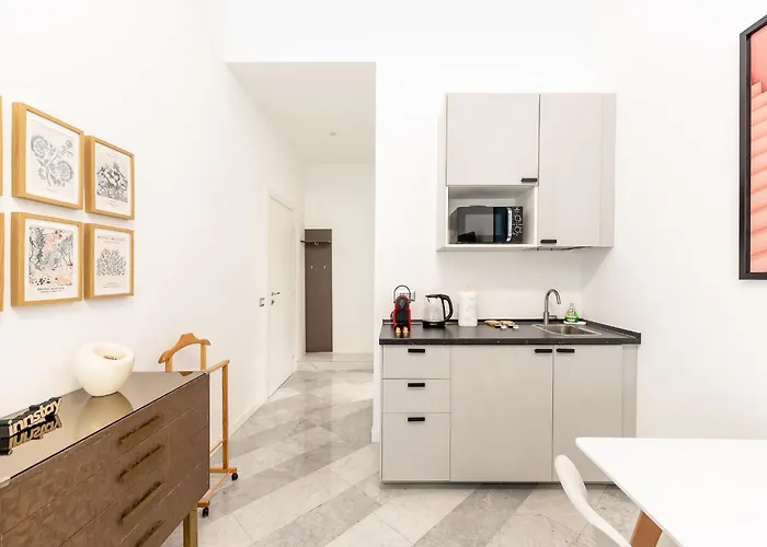 Acero & Ibisco - Repubblica By Innstay 3* Milano