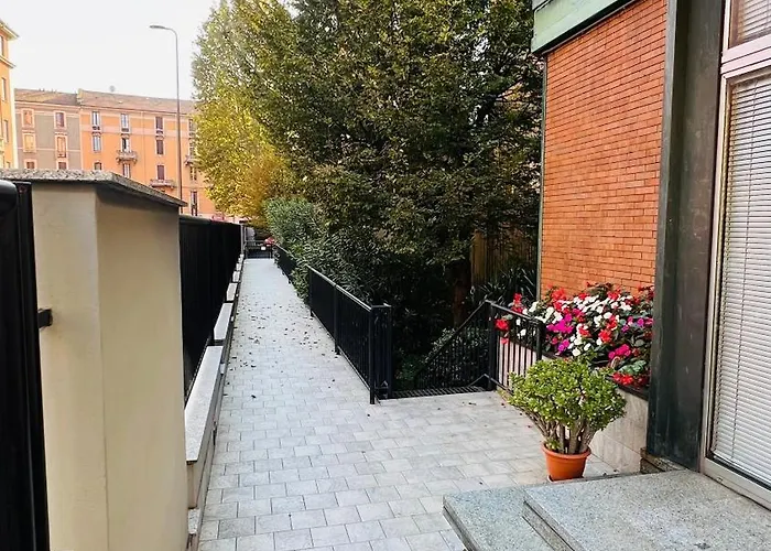 Ginny - San Siro Holiday home Milan