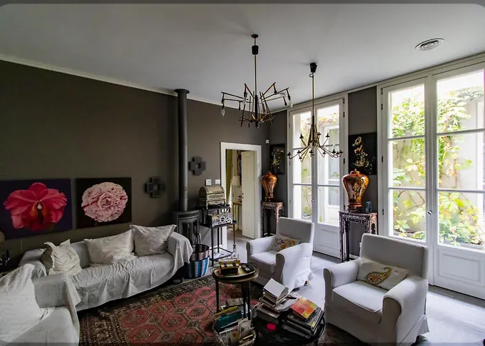 Designed Luxury Loft With Private Exclusive Garden Villa *