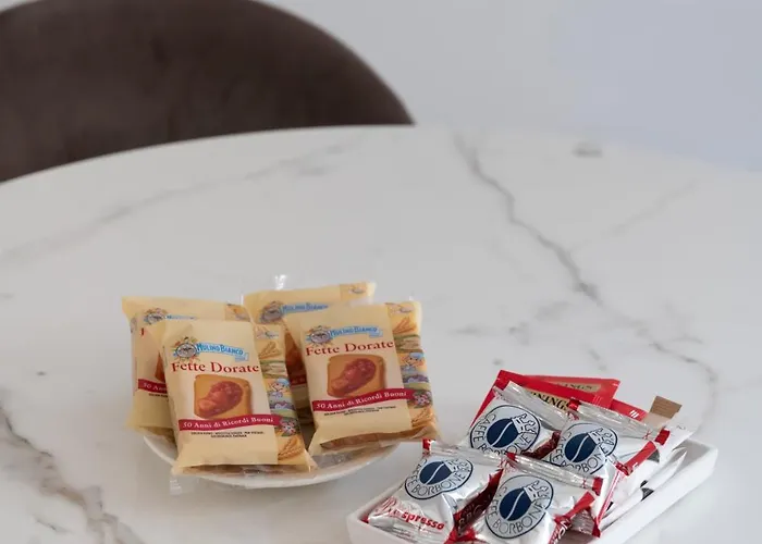 Elegante E Raffinato Bilocale B In Piazza Affari Apartamento Milão