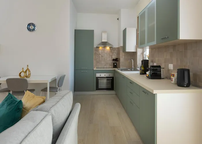 公寓 Artstay - San Siro, Near Metro, Carlo Borromeo 米兰