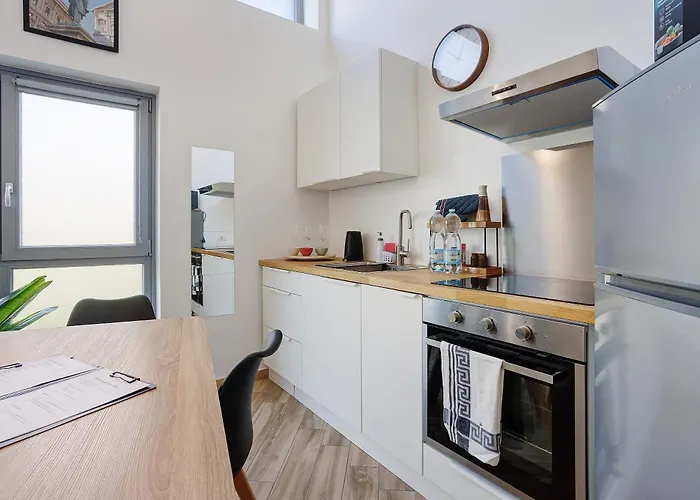 Modern Navigli - 4 * Milan