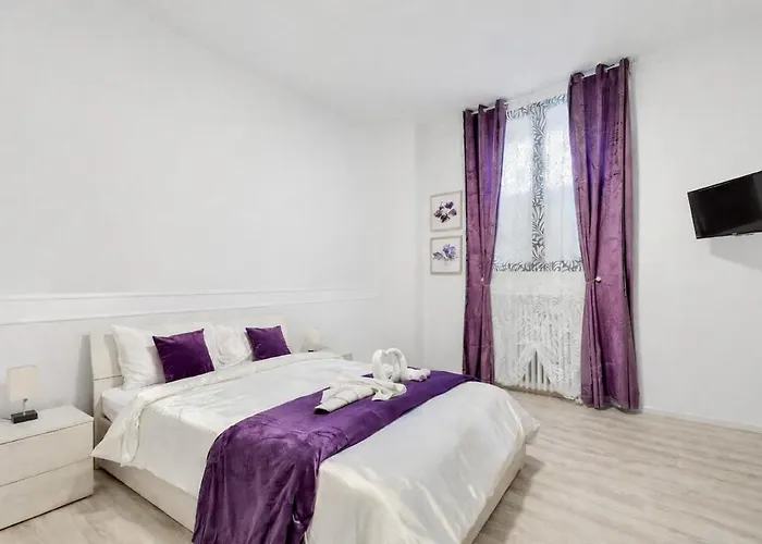 Group-friendly Flat 10 Minutes From The Stadium Wifi Pet Apartament Mediolan