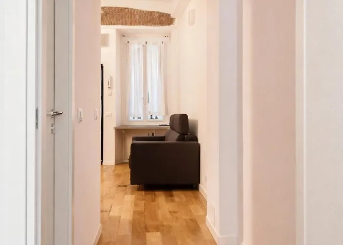 Modern In Milan, Isola Area Апартаменты Милан