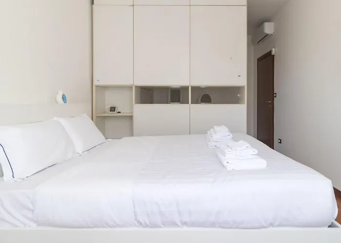 Porta Romana Flat *