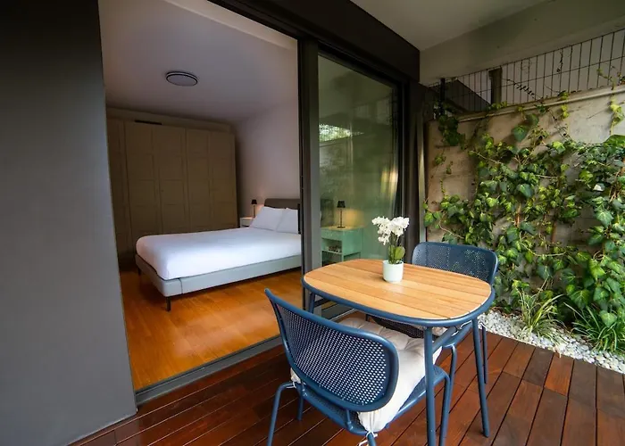 One-bedroom Unit G With Garden * Milano