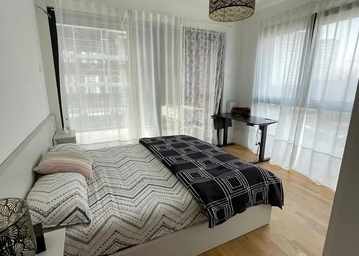 Cozy In * ميلان