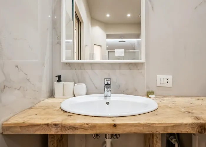Ht Maison Angera *
