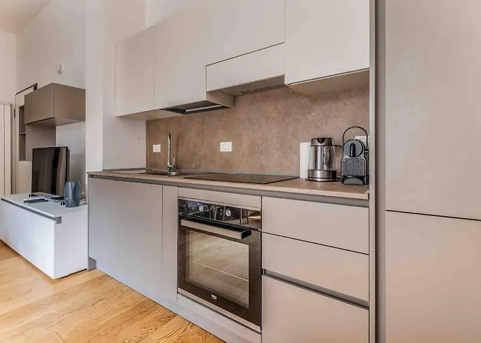 Sant Ambrogio M2 200metri Centre Of Apartamento Milán