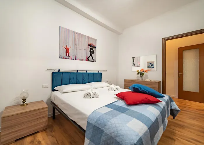 Comfort Steps From The Duomo - Metro Right Outside 米兰