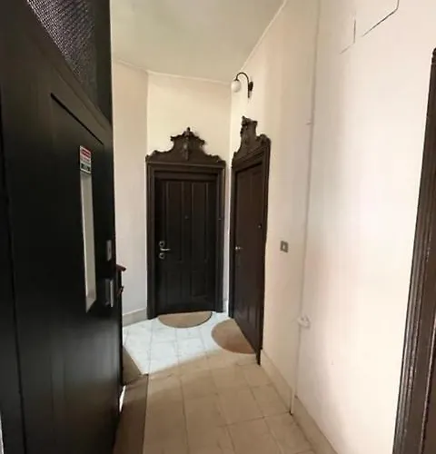 Navigli Elegant With Park View شقة *