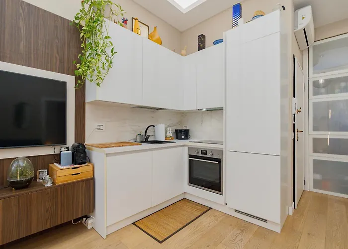 Apartman Bnbest Farini Enjoy Isola 4 Pax Milánó