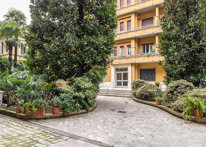 Apartmán Casa Delle Grazie - Caradosso 15 *