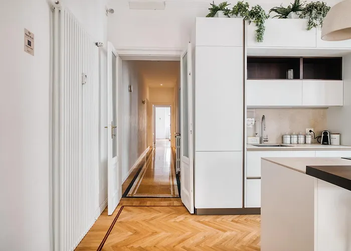 Isola Luxury Living; Big Terrace * Milano