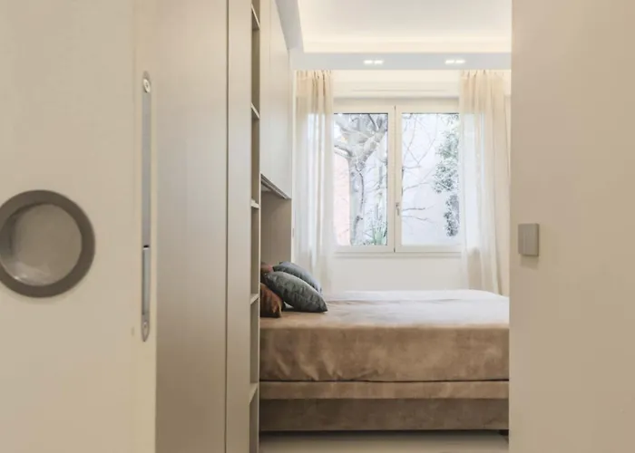 Boscovich Perfect - 7sundays Milán