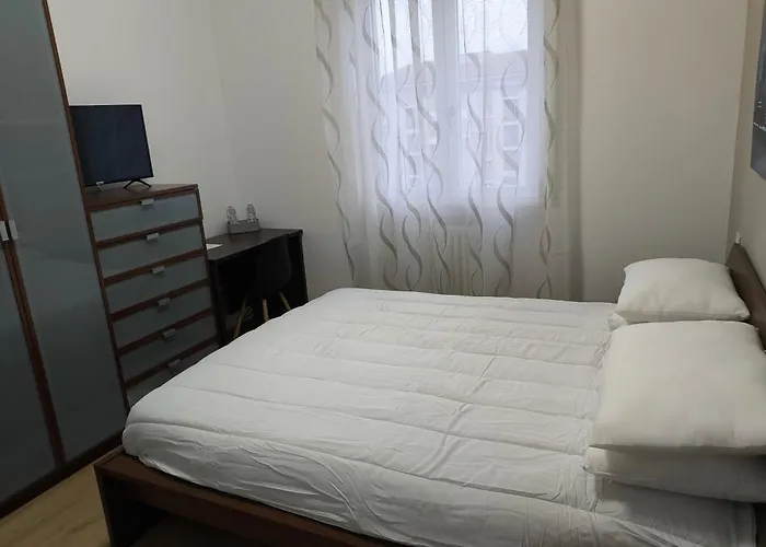 شقة Zuretti House