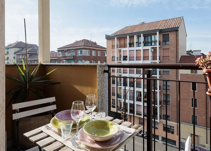 Urban House View 2 - Navigli Apartmán *
