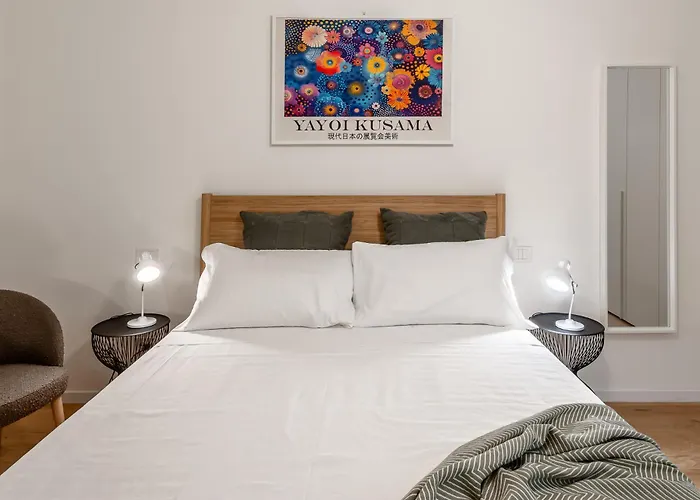 Stayeasy Station - Cozy 3 Bedrooms 3 Baths *