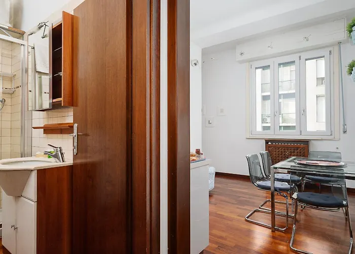 Apartman Nuovo - Stazione 50m - 3 Posti Letto *
