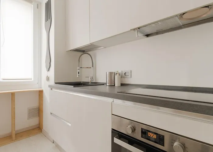 Abbiategrasso - Volvinio - Spazioso Monolocale Appartement *