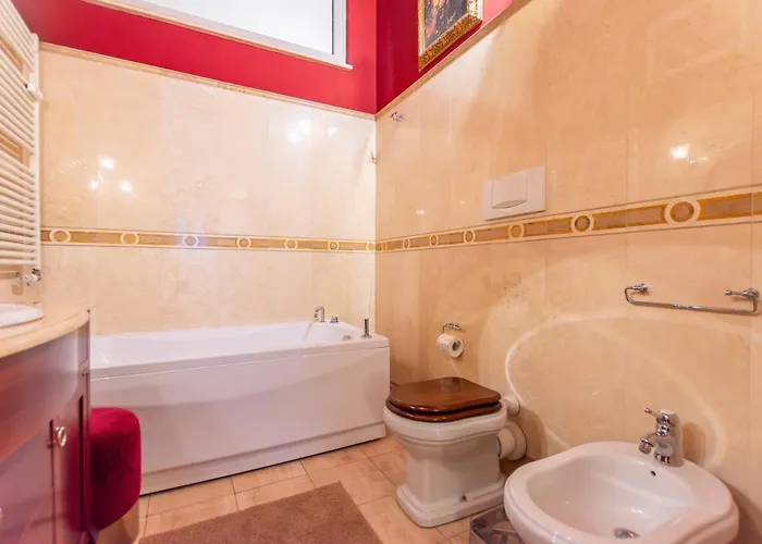 Pianob Duomo - Spacious 2br For 8 In Apartmán *