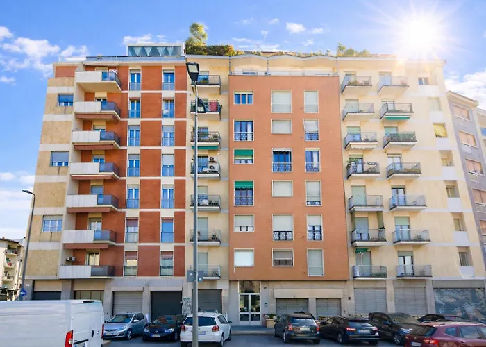 Appartement The Luxe Station - 5 Min From Milaan